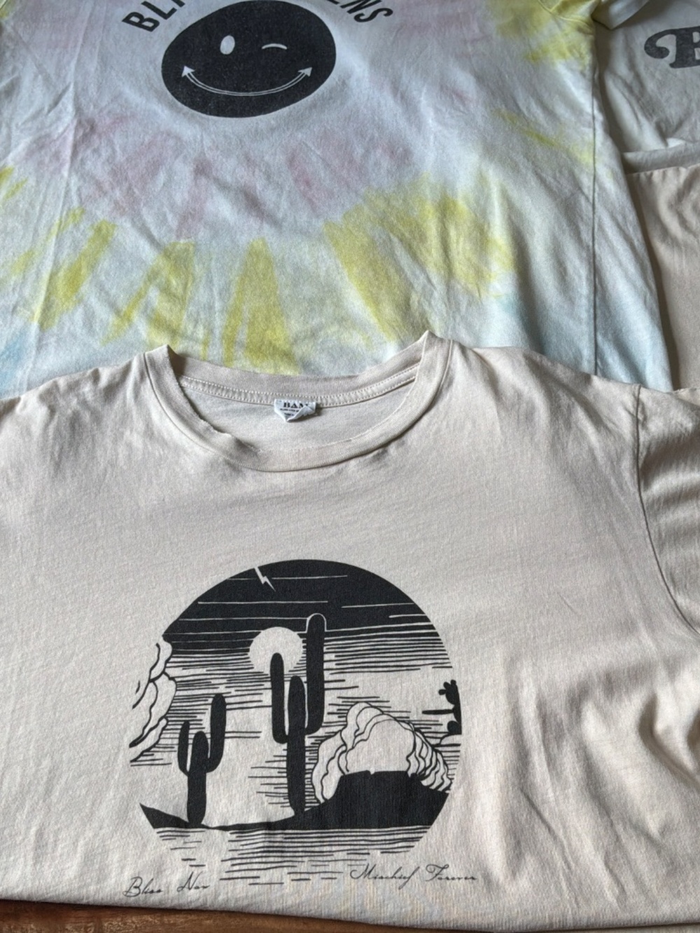 Bundle bliss & MISCHIEF VINTAGE TEES ALL SIZE 3’s - Picture 2 of 3